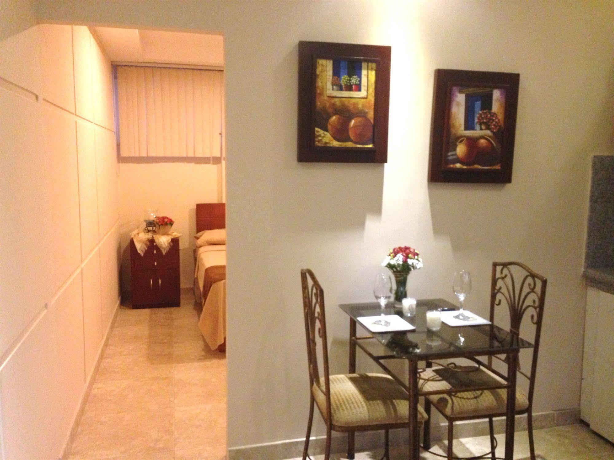El Patio Suites II Guayaquil Kültér fotó