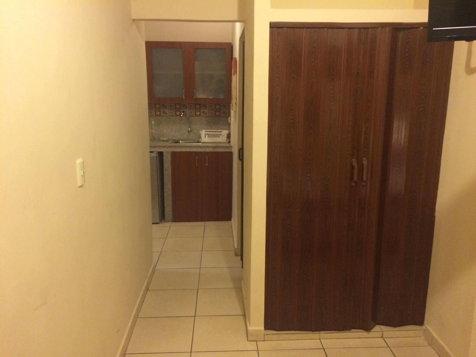 El Patio Suites II Guayaquil Kültér fotó